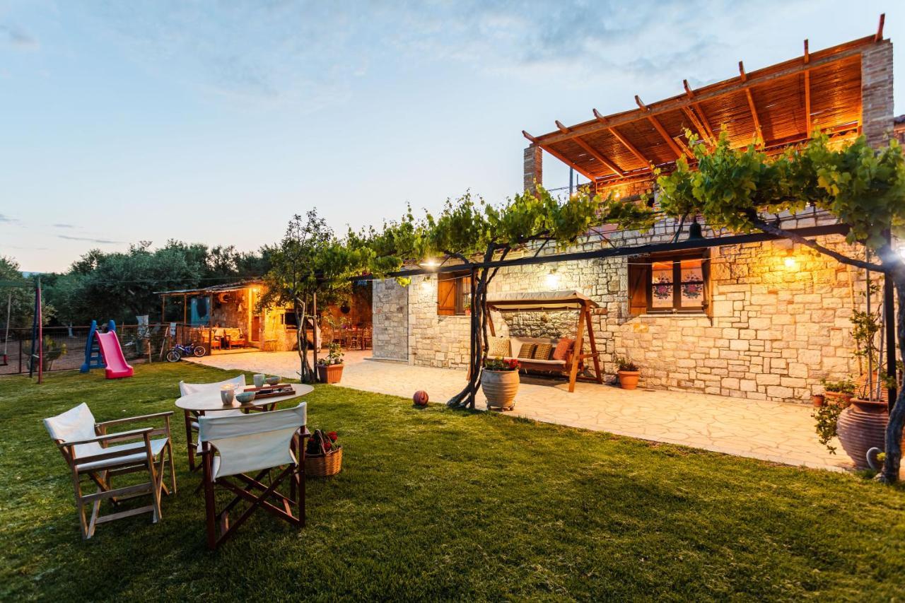 Petalidi Olive Garden Stone House Near The Beach Exterior foto